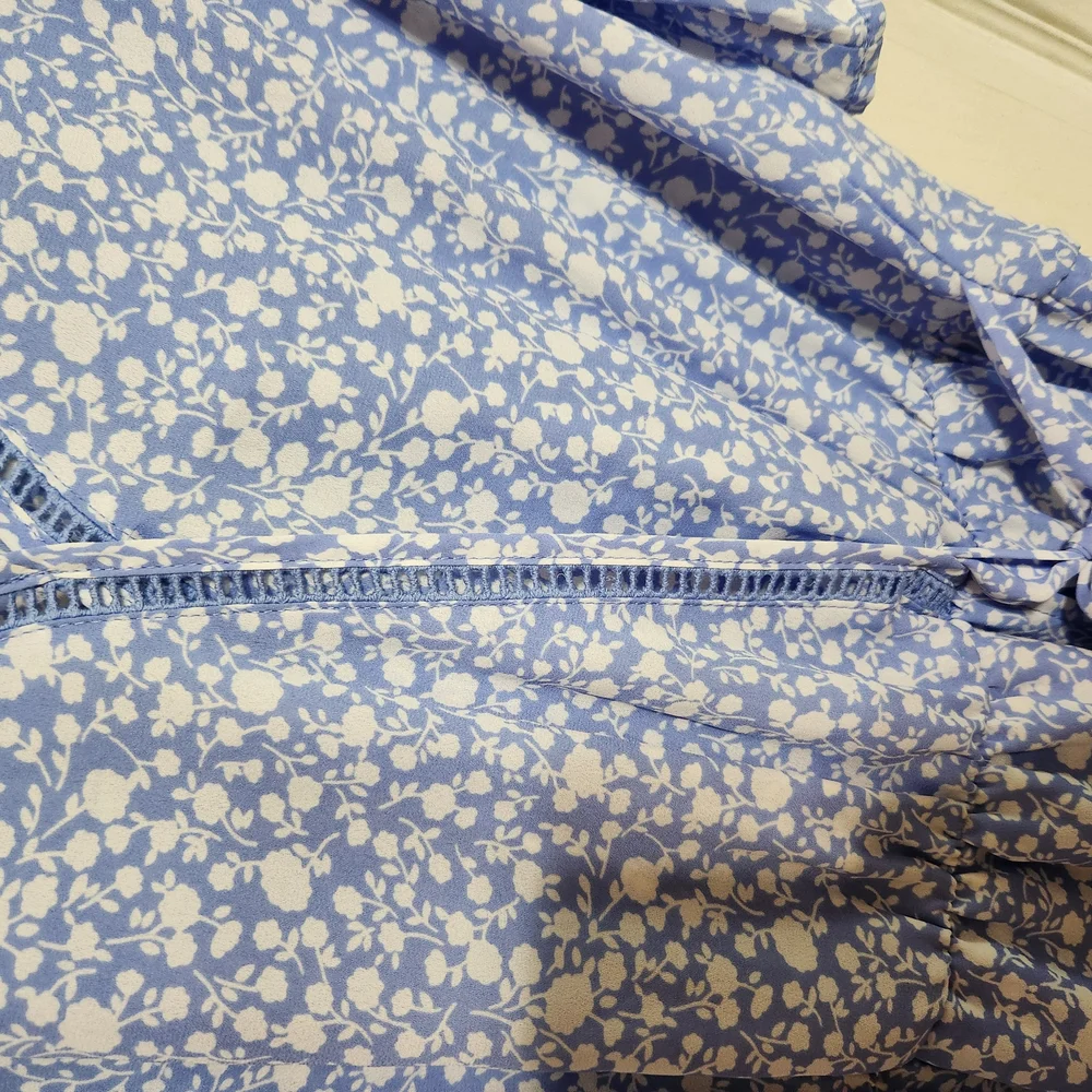 Blue and White Floral Wrap Dress - Picture 3 of 8